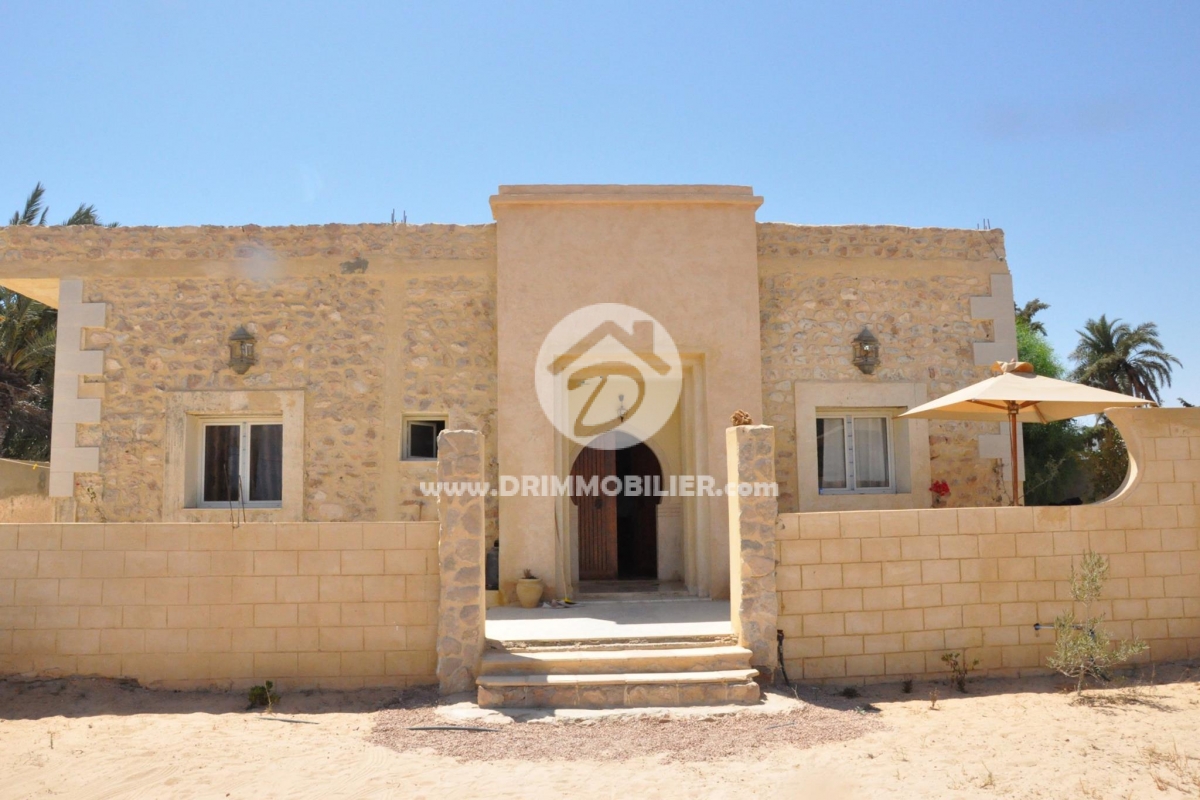 L 149 -                            Vente
                           Villa Meublé Djerba